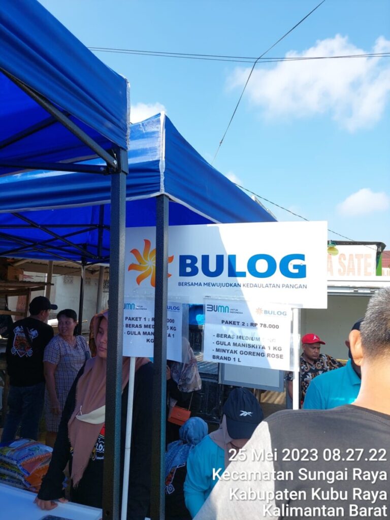 Operasi Pasar Murah Perum BULOG