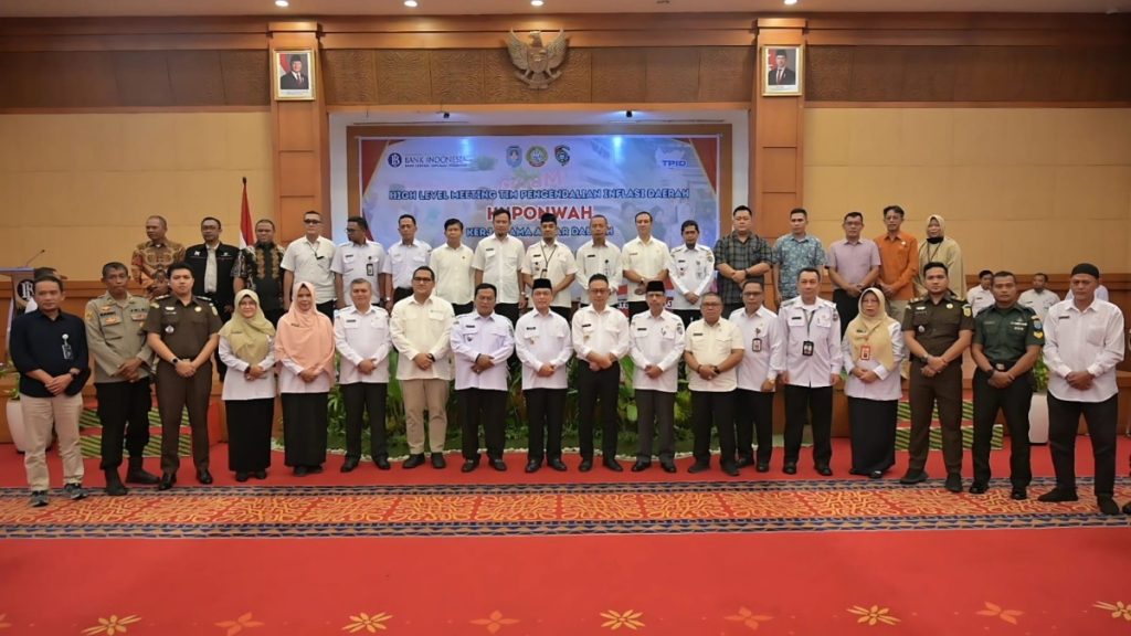 High Level Meeting (HLM) TPID KUPONWAH yang Dirangkai Launching Rencana Aksi dan Penandatanganan Komitmen Pokja Forum KUPONWAH